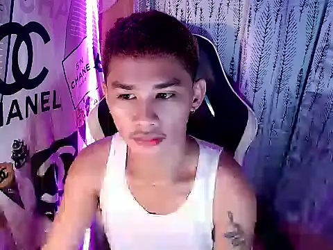 asianhardcock25 online show from December 18, 2025, 11:25 am