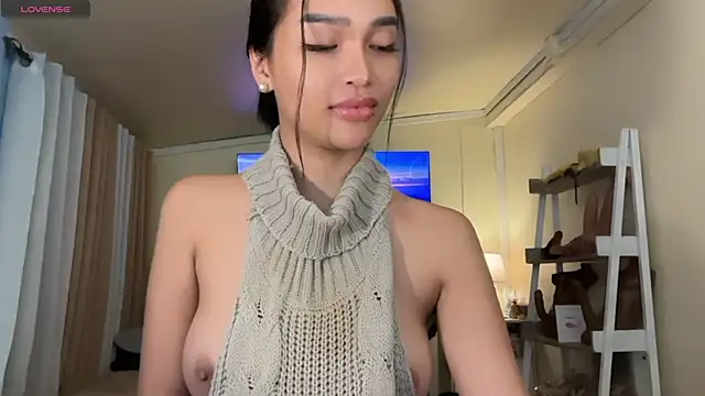Snapshot of _agatha143_ chatting on June 9, 2026, 2:23 am agatha143 online show from June 9, 2026, 2:23 am