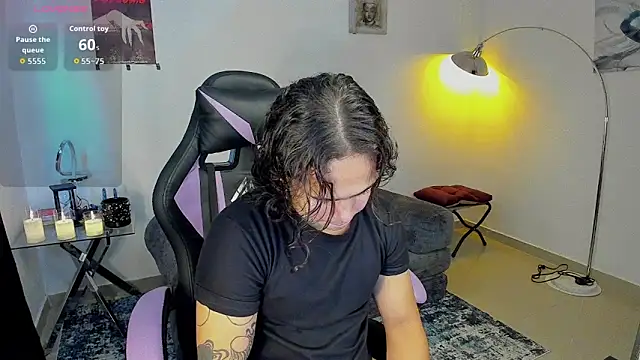 Snapshot of Maximiliano_scoott__ chatting on November 22, 2025, 8:08 pm Maximiliano scoott online show from November 22, 2025, 8:08 pm