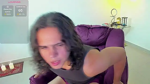 Snapshot of Maximiliano_scoott__ chatting on November 12, 2025, 8:12 pm Maximiliano scoott online show from November 12, 2025, 8:12 pm