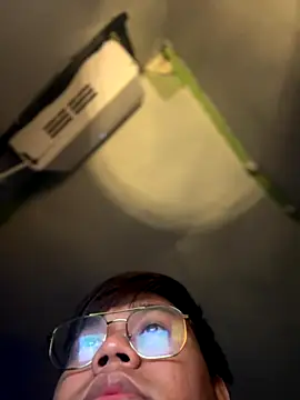 Snapshot of red_libraxxx chatting on October 19, 2025, 7:05 pm red libraxxx online show from October 19, 2025, 7:05 pm