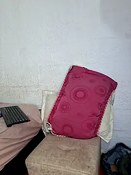 Snapshot of paulsprominence chatting on October 25, 2025, 2:07 pm paulsprominence online show from October 25, 2025, 2:07 pm