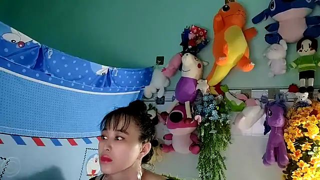 emgaixinhngoan online show from November 8, 2025, 1:20 am