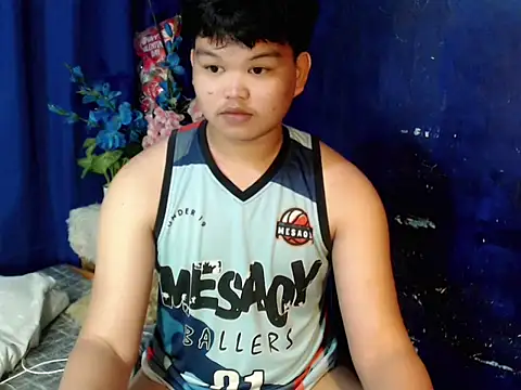 Reynelcock online show from February 22, 2026, 5:03 pm