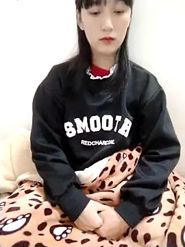 Kembong01 online show from November 29, 2025, 5:46 pm