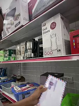 Maily NC online show from March 12, 2026, 1:37 pm