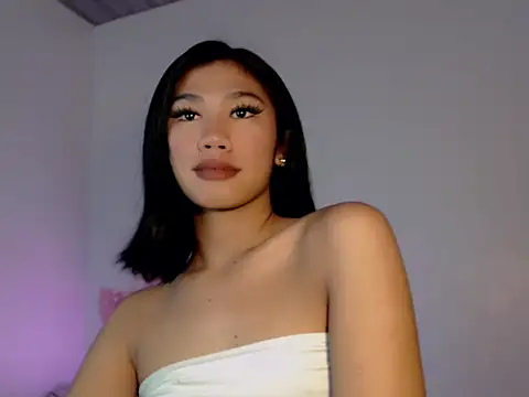 Snapshot of Maxine_Sucks chatting on October 29, 2025, 1:43 pm Maxine Sucks online show from October 29, 2025, 1:43 pm