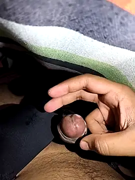 Snapshot of nitin01raj01nk chatting on September 9, 2025, 9:02 pm nitin01raj01nk online show from September 9, 2025, 9:02 pm