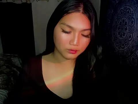 Lou heart online show from December 20, 2025, 6:44 pm