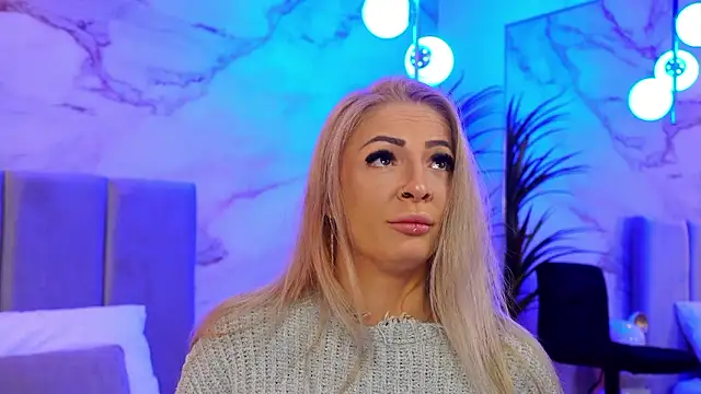 Izabellle02 online show from March 5, 2026, 5:04 am