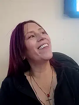 Snapshot of Chantalvedette chatting on May 20, 2026, 10:29 pm Chantalvedette online show from May 20, 2026, 10:29 pm