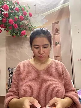 Snapshot of Bollozzy_89 chatting on November 4, 2025, 5:00 am Bollozzy 89 online show from November 4, 2025, 5:00 am