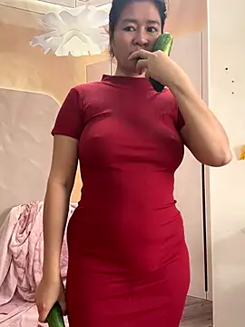 Snapshot of Bollozzy_89 chatting on December 14, 2025, 4:51 am Bollozzy 89 online show from December 14, 2025, 4:51 am