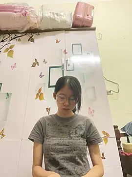 Snapshot of meomeo2k6 chatting on October 28, 2025, 1:54 pm meomeo2k6 online show from October 28, 2025, 1:54 pm