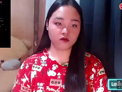 Snapshot of _Lylia chatting on June 9, 2026, 8:21 pm Lylia online show from June 9, 2026, 8:21 pm