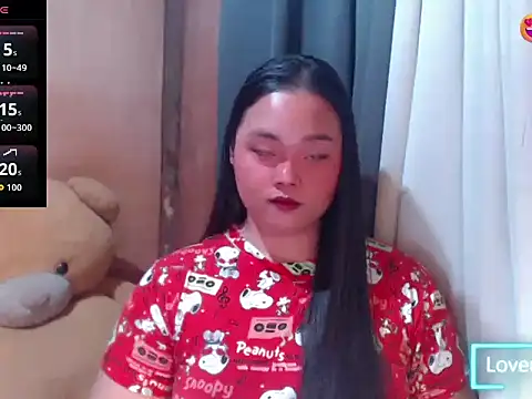 Snapshot of _Lylia chatting on June 7, 2026, 6:02 pm Lylia online show from June 7, 2026, 6:02 pm