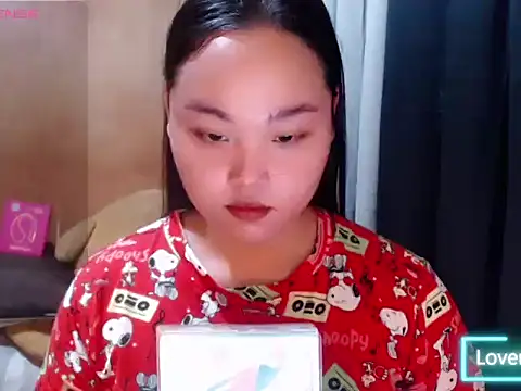 Snapshot of _Lylia chatting on July 8, 2026, 4:13 am Lylia online show from July 8, 2026, 4:13 am