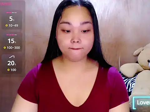Snapshot of _Lylia chatting on July 31, 2026, 6:24 am Lylia online show from July 31, 2026, 6:24 am