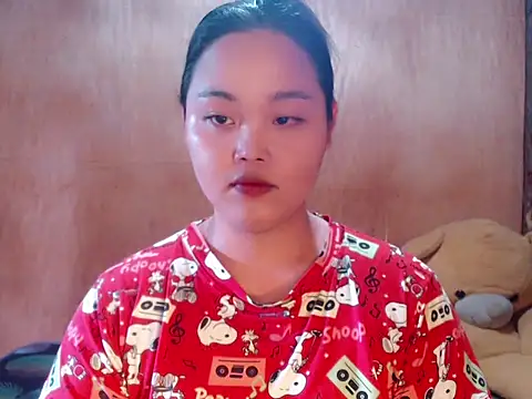  Lylia online show from May 2, 2026, 3:01 am