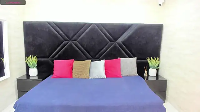 Snapshot of Dantzel_ chatting on July 2, 2026, 3:07 am Dantzel online show from July 2, 2026, 3:07 am