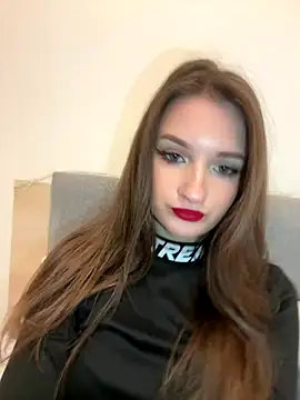 Snapshot of AdelinaEmber chatting on October 8, 2025, 1:01 pm AdelinaEmber online show from October 8, 2025, 1:01 pm