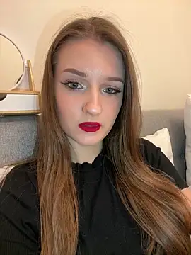 Snapshot of AdelinaEmber chatting on October 12, 2025, 10:38 am AdelinaEmber online show from October 12, 2025, 10:38 am