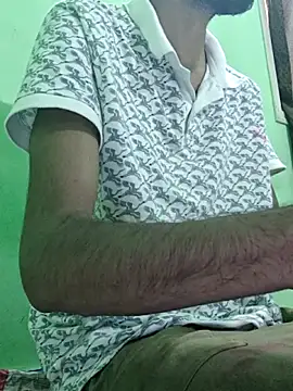 Snapshot of rockyy23boy chatting on November 13, 2025, 5:00 am rockyy23boy online show from November 13, 2025, 5:00 am