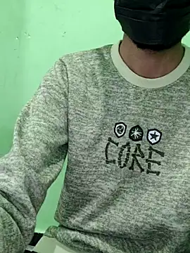 Snapshot of rockyy23boy chatting on October 3, 2025, 7:32 am rockyy23boy online show from October 3, 2025, 7:32 am