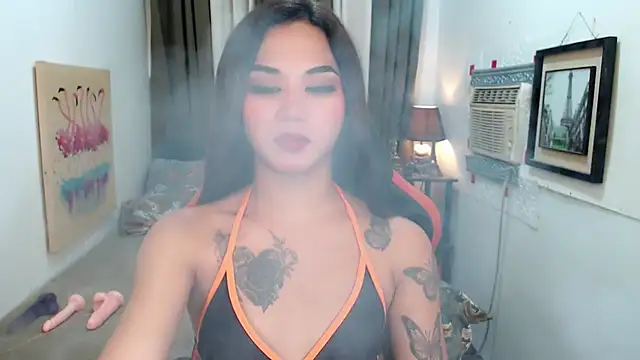 Snapshot of lil_fantacy chatting on October 7, 2025, 9:21 am lil fantacy online show from October 7, 2025, 9:21 am