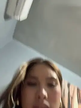 Griselda beatriz3 online show from February 5, 2026, 3:52 pm