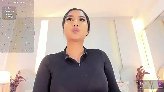 Snapshot of SalomeeBell chatting on September 20, 2025, 9:09 pm SalomeeBell online show from September 20, 2025, 9:09 pm