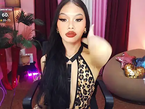 Snapshot of Asianprincess69 chatting on October 23, 2025, 12:53 am Asianprincess69 online show from October 23, 2025, 12:53 am