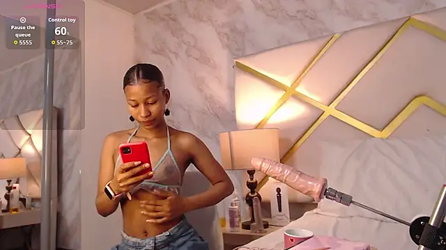 LorenBeiker- online show from November 5, 2025, 11:13 am