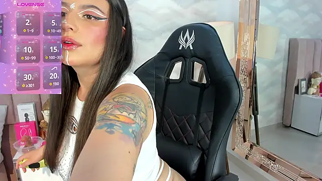 Snapshot of _Im_genesis_ chatting on October 22, 2025, 9:13 pm Im genesis online show from October 22, 2025, 9:13 pm