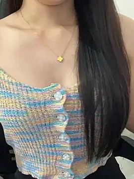 JennyQueen18 online show from April 11, 2026, 7:38 am