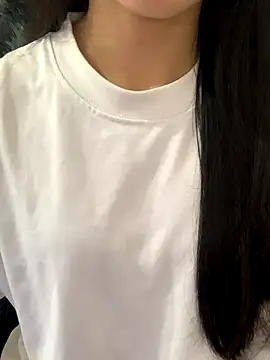 JennyQueen18 online show from October 2, 2025, 1:58 pm