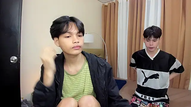 Snapshot of hotfreshdior chatting on October 6, 2025, 7:47 pm hotfreshdior online show from October 6, 2025, 7:47 pm