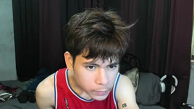Snapshot of hotfreshdior chatting on May 9, 2026, 5:05 pm hotfreshdior online show from May 9, 2026, 5:05 pm