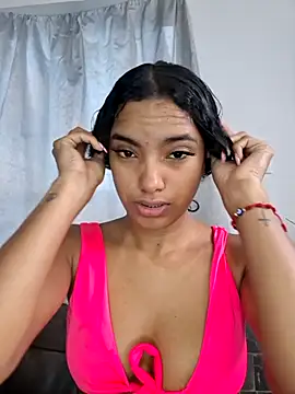 Snapshot of Cataleya_ja chatting on February 18, 2026, 12:01 pm Cataleya ja online show from February 18, 2026, 12:01 pm