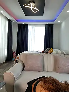 evasweett   online show from September 8, 2025, 6:18 pm