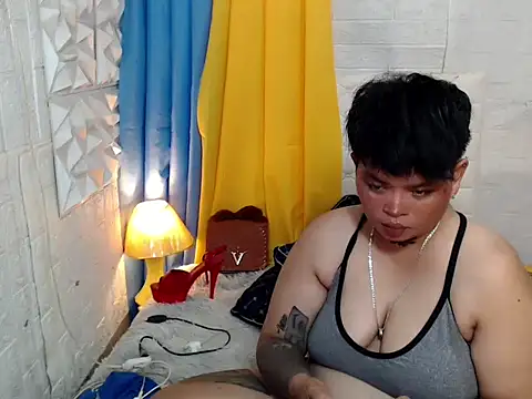 Snapshot of hotloveasianxxx chatting on October 12, 2025, 6:20 pm hotloveasianxxx online show from October 12, 2025, 6:20 pm