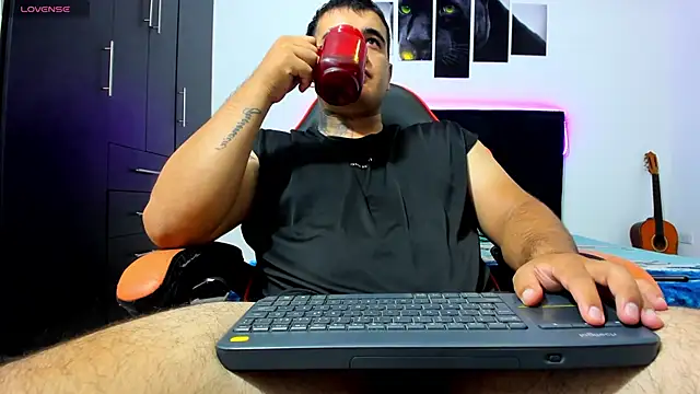 Snapshot of thiago__cp01 chatting on June 20, 2026, 3:55 am thiago cp01 online show from June 20, 2026, 3:55 am