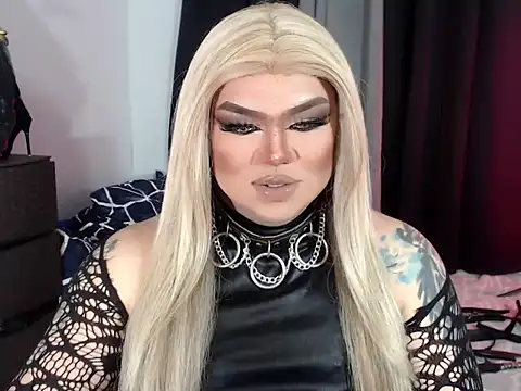 Snapshot of michellevixen922 chatting on November 2, 2025, 12:15 am michellevixen922 online show from November 2, 2025, 12:15 am