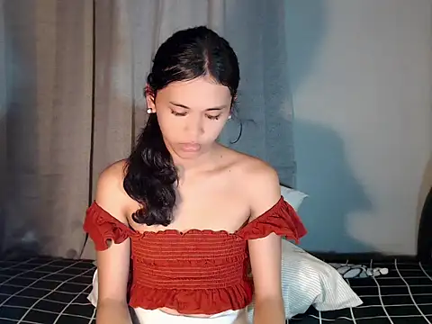 urcurlydiva online show from January 7, 2026, 5:23 am