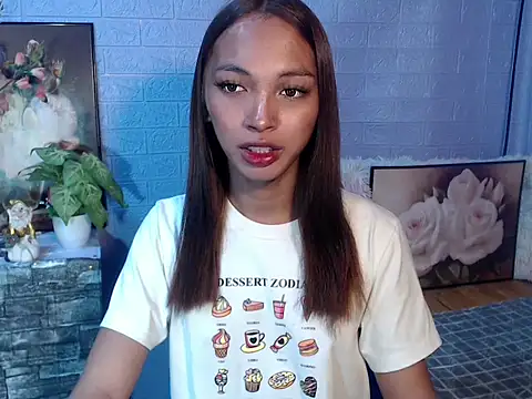Snapshot of Simi_Ipit chatting on May 12, 2026, 1:28 pm Simi Ipit online show from May 12, 2026, 1:28 pm