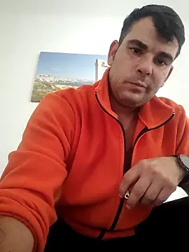 Snapshot of m702d-gr chatting on November 6, 2025, 10:19 am m702d-gr online show from November 6, 2025, 10:19 am