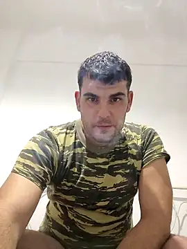 Snapshot of m702d-gr chatting on December 17, 2025, 2:44 pm m702d-gr online show from December 17, 2025, 2:44 pm