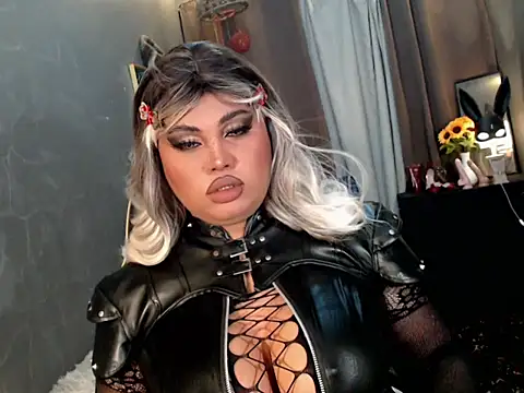KitSmithCumerr online show from May 22, 2026, 2:48 pm
