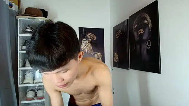 Snapshot of crazyasiantwink chatting on November 19, 2025, 5:02 pm crazyasiantwink online show from November 19, 2025, 5:02 pm