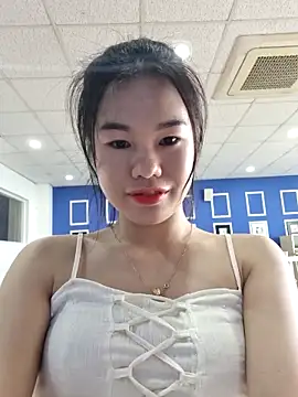 Baby-ladytits2025 online show from October 26, 2025, 4:57 am